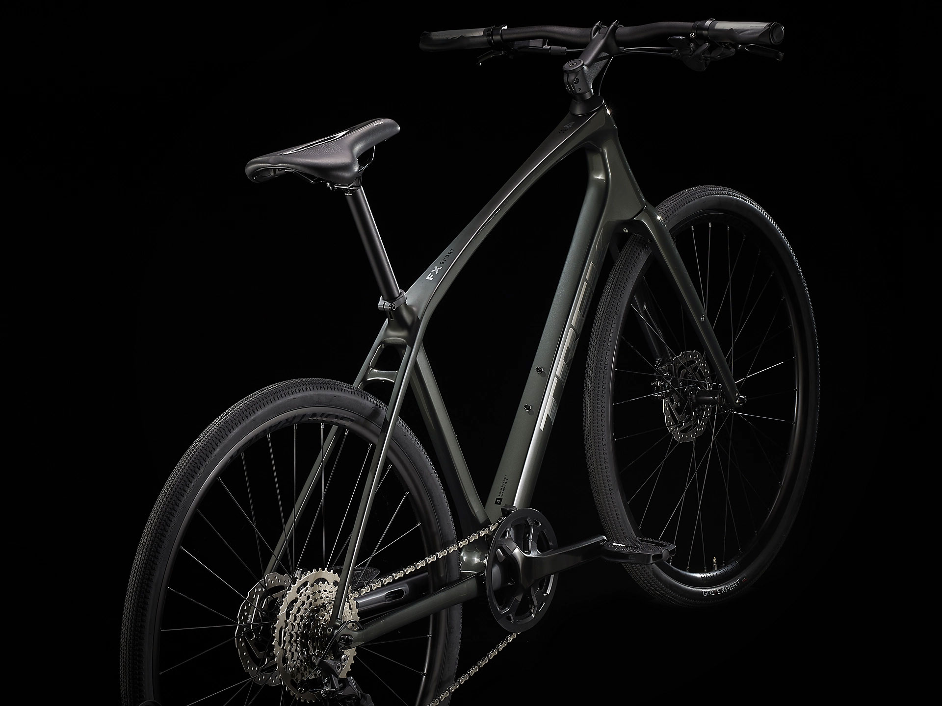 2023 TREK FXsport4 カーボンクロスバイク Bontragerデュオ
