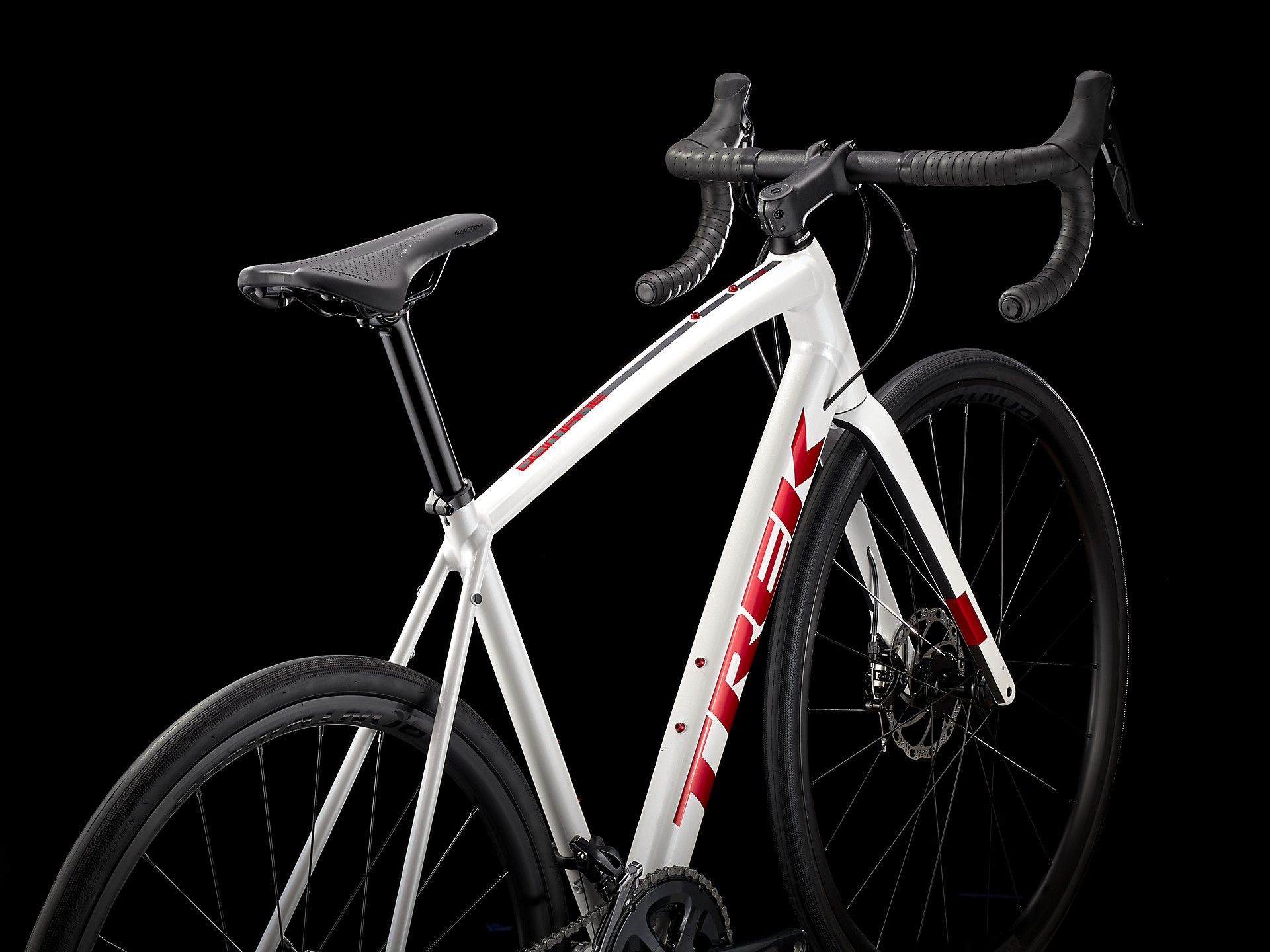 TREK Domane AL 3 2022Nf