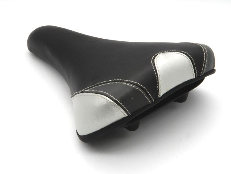 BD-1 Classic Saddle