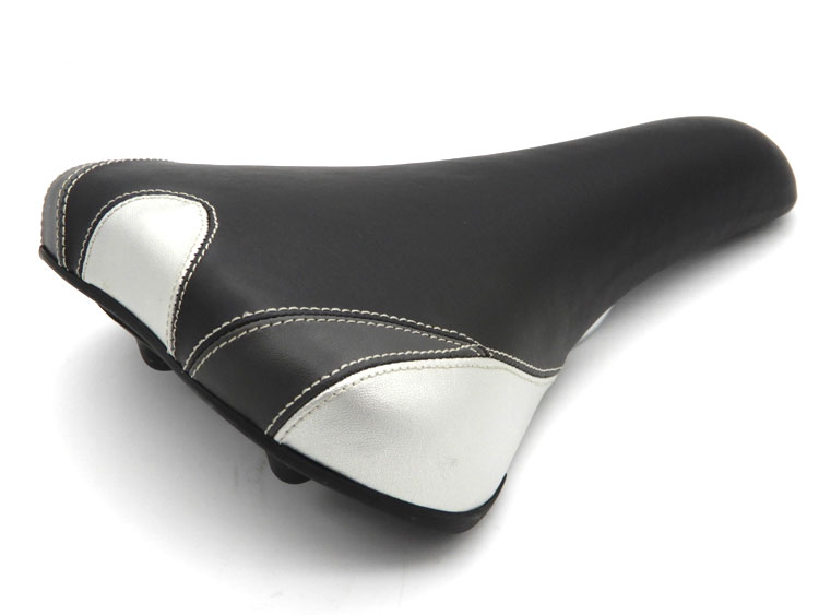 BD-1 Classic Saddle