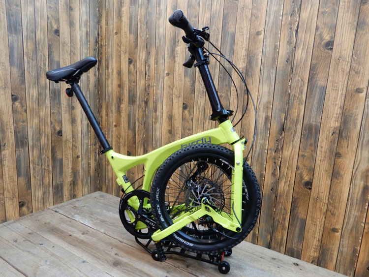 Birdy Standard�ւ̎�t��